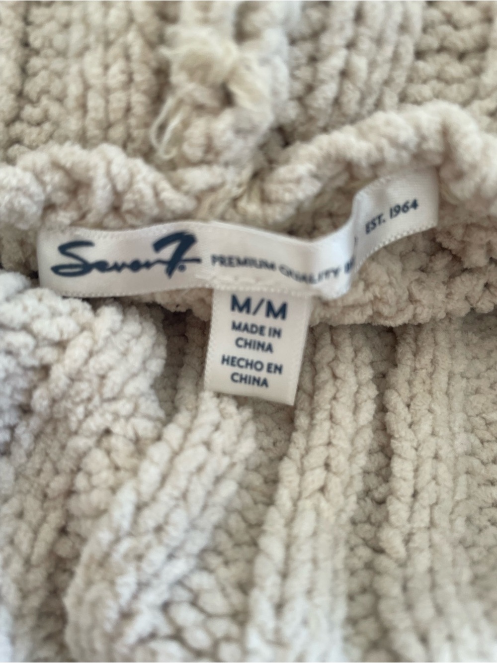 SEVEN 7 Cable Kint Light Beige Turtleneck Sweater Size M - Picture 2 of 4